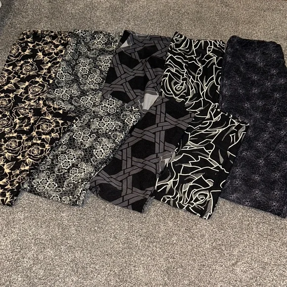 Five Pairs for $30 LuLaRoe Stylish Black and Gray Patterned Leggings Set of 5! - Picture 2 of 8